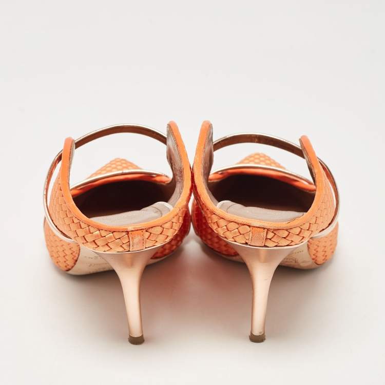 مملوكة مسبقًا Malone Souliers Orange Woven Satin Maureen Mules Size 39