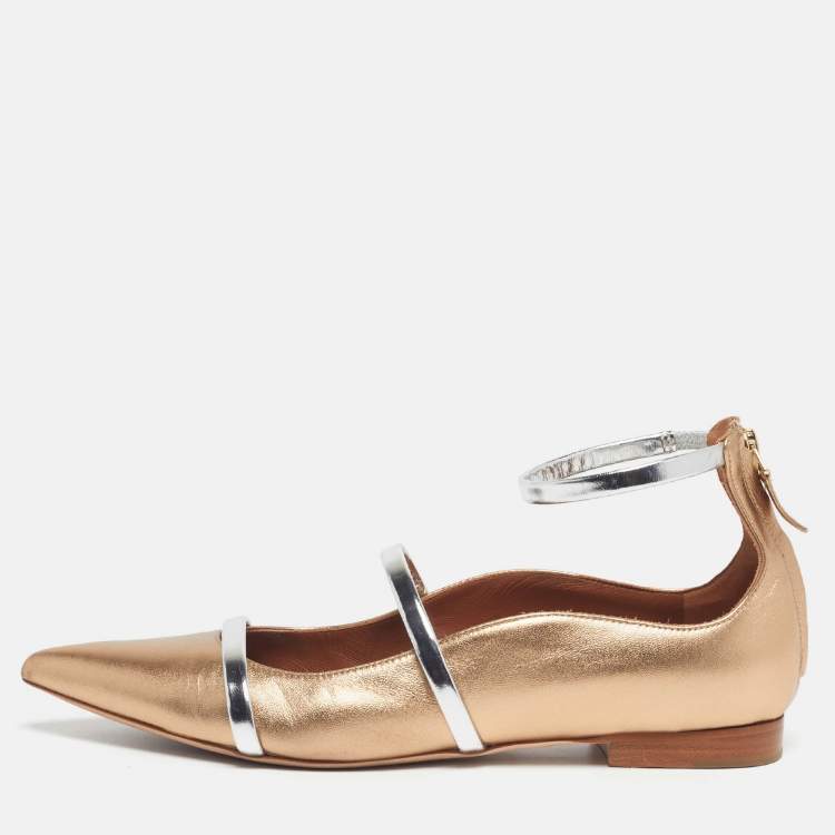 مملوكة مسبقًا Malone Souliers Maureen Size 38 Gold/Silver Leather Ankle Strap Ballet Flats
