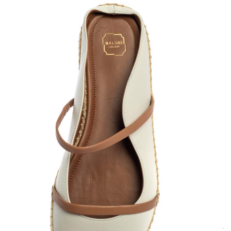 مملوكة مسبقًا Malone Souliers White/Beige Leather Sienna Flat Espadrille Mules Size 39