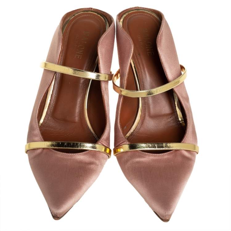 Pre Owned Malone Souliers Beige Satin And Gold Leather Maureen Pointed Toe Mules Size 40