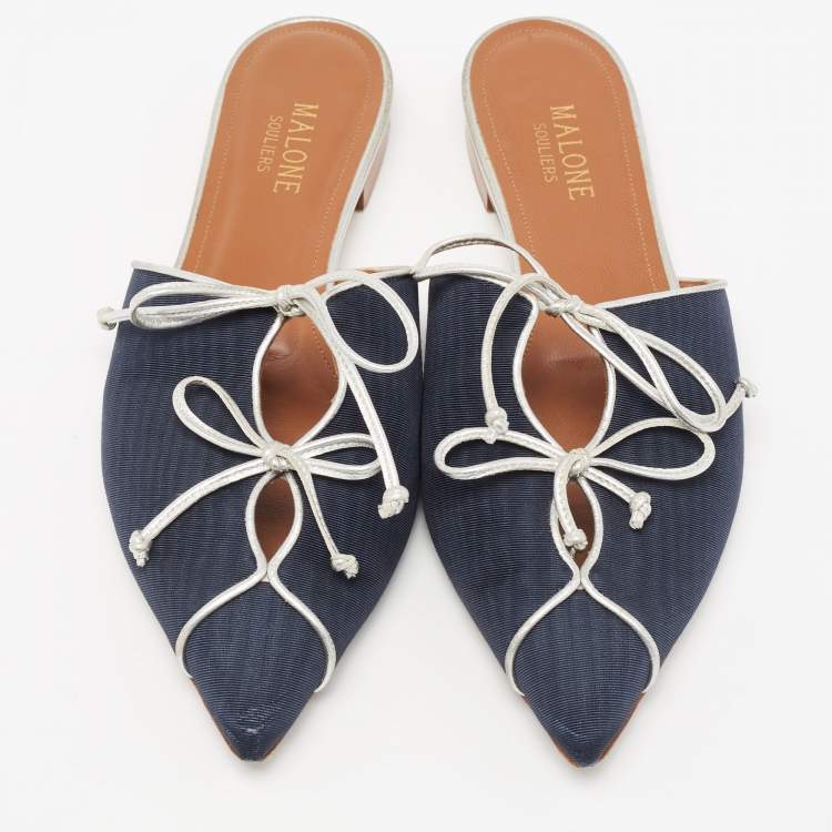 مملوكة مسبقًا Malone Souliers Navy Blue/Silver Canvas Maisie Sandals Size 38