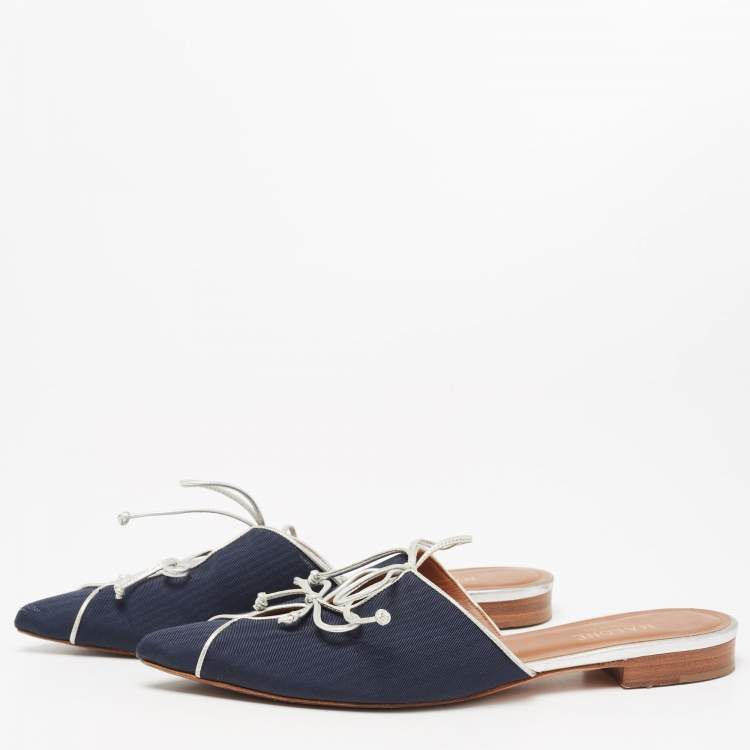 مملوكة مسبقًا Malone Souliers Navy Blue/Silver Canvas Maisie Sandals Size 38