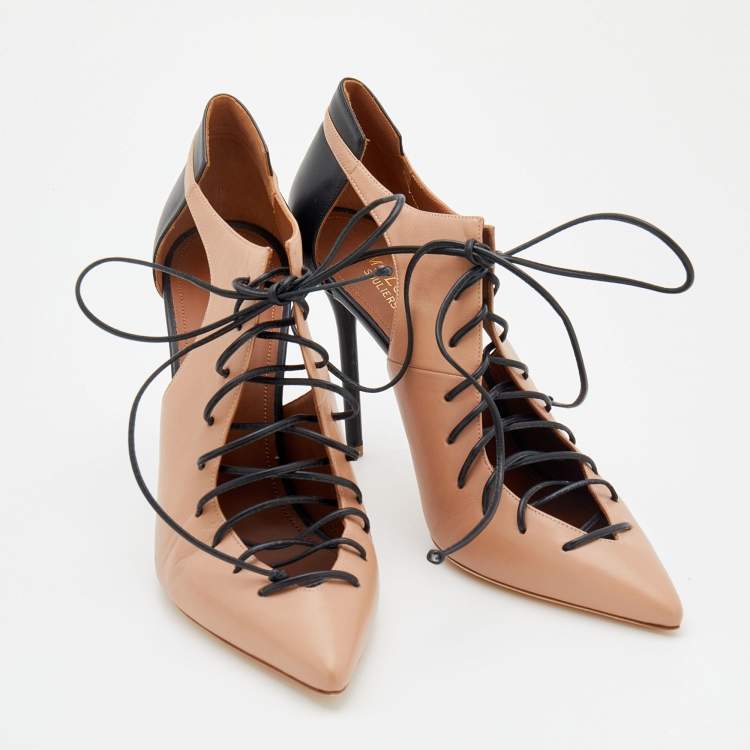 Pre Owned Malone Souliers Beige/Black Leather Pointed Toe Lace Up Booties Size 41