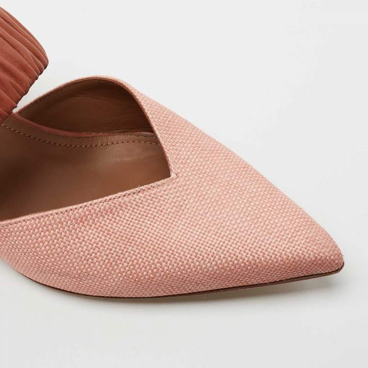 مملوكة مسبقًا Malone Souliers Pink/Brown Woven Straw and Leather Maisie Mules Size 38