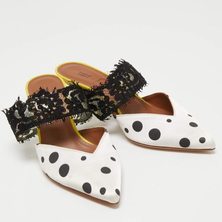 مملوكة مسبقًا Malone Souliers x Emanuel Ungaro White/Black Polka Dot Satin and Lace Maisie Mules Size 36