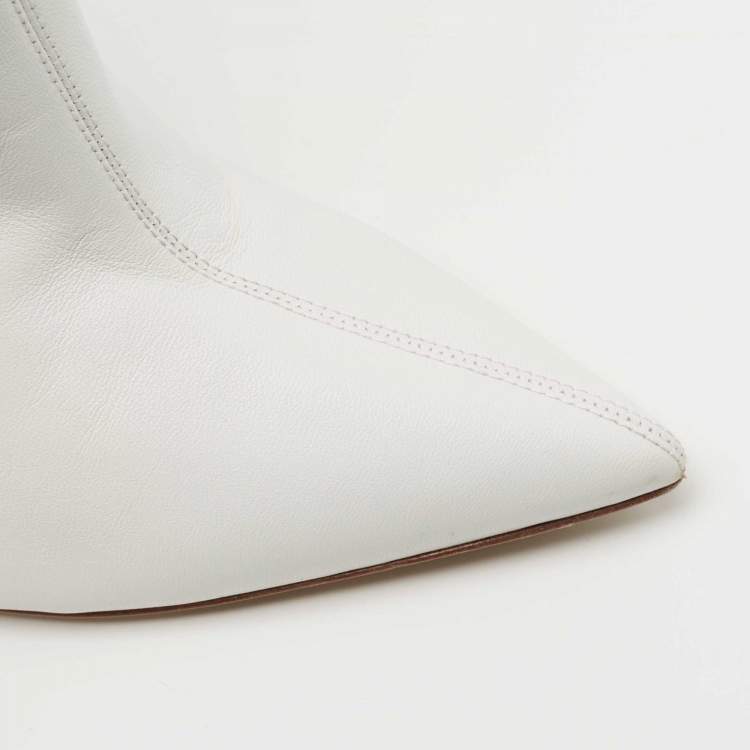 مملوكة مسبقًا Malone Souliers White Leather Daisy Booties Size 37.5