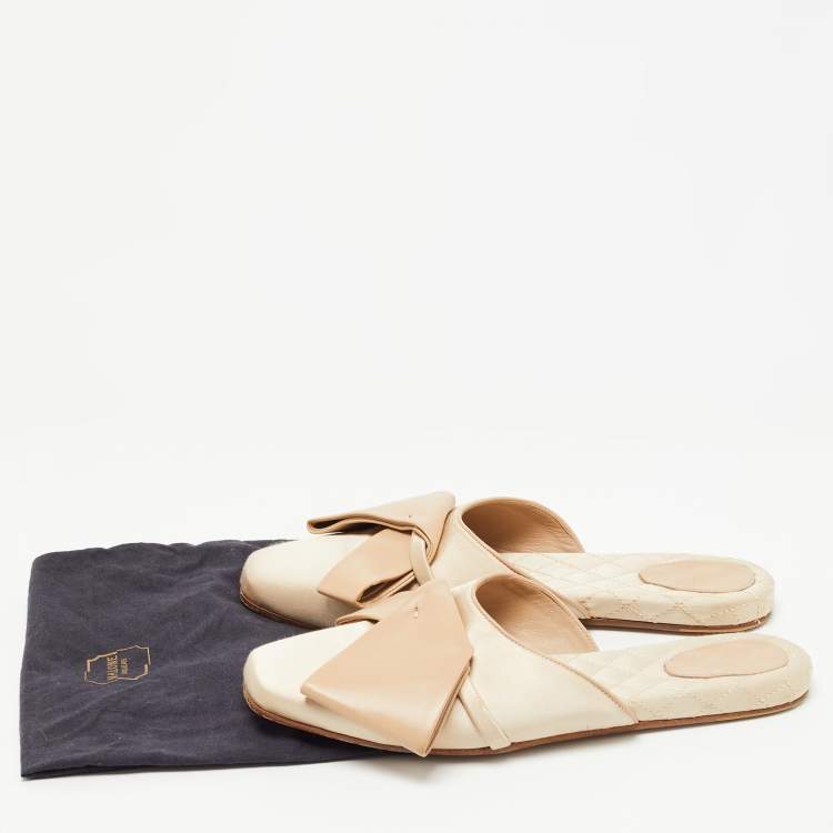 مملوكة مسبقًا Malone Souliers Two Tone Satin and Leather Bow Flat Mules Size 37