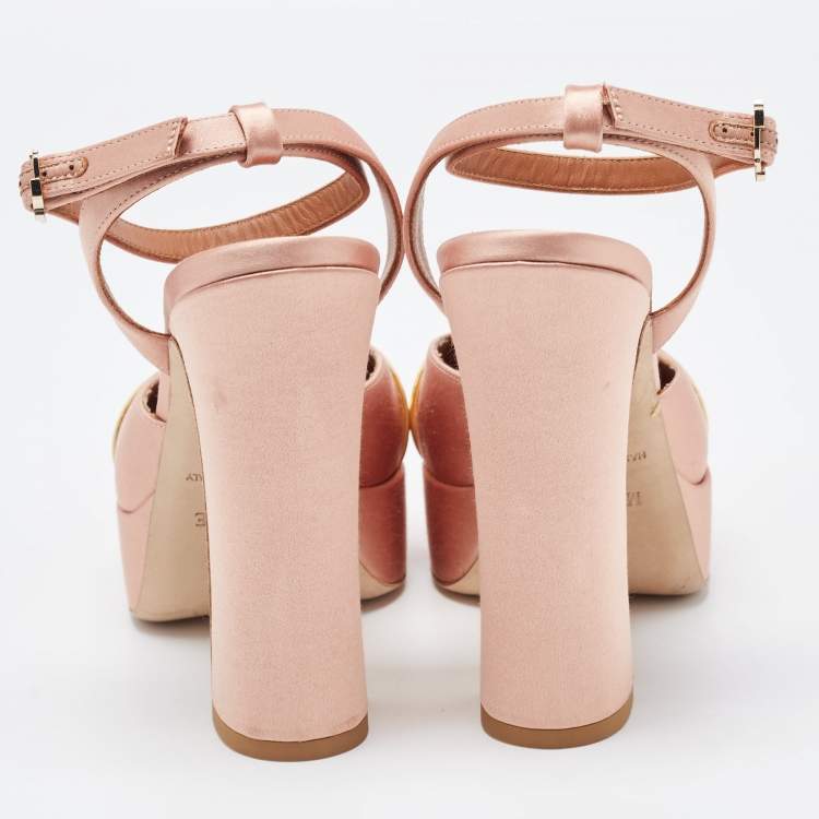 Pre Owned Malone Souliers Pink/Gold Satin Platform Mora Pumps Size 39