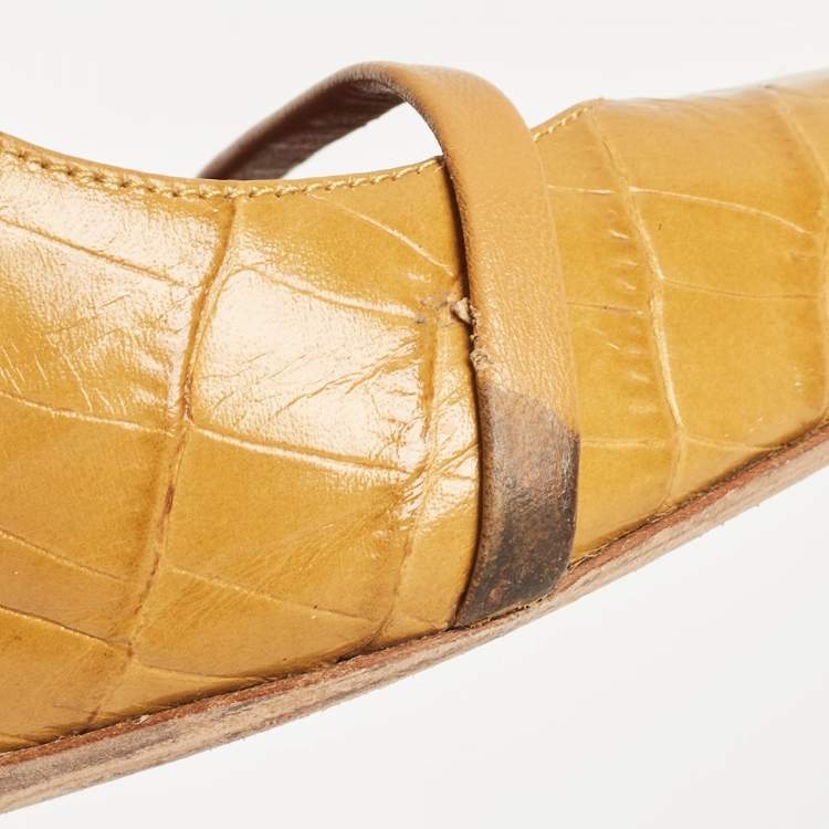 مملوكة مسبقًا Malone Souliers Yellow Croc Embossed Maureen Mules Size 40.5