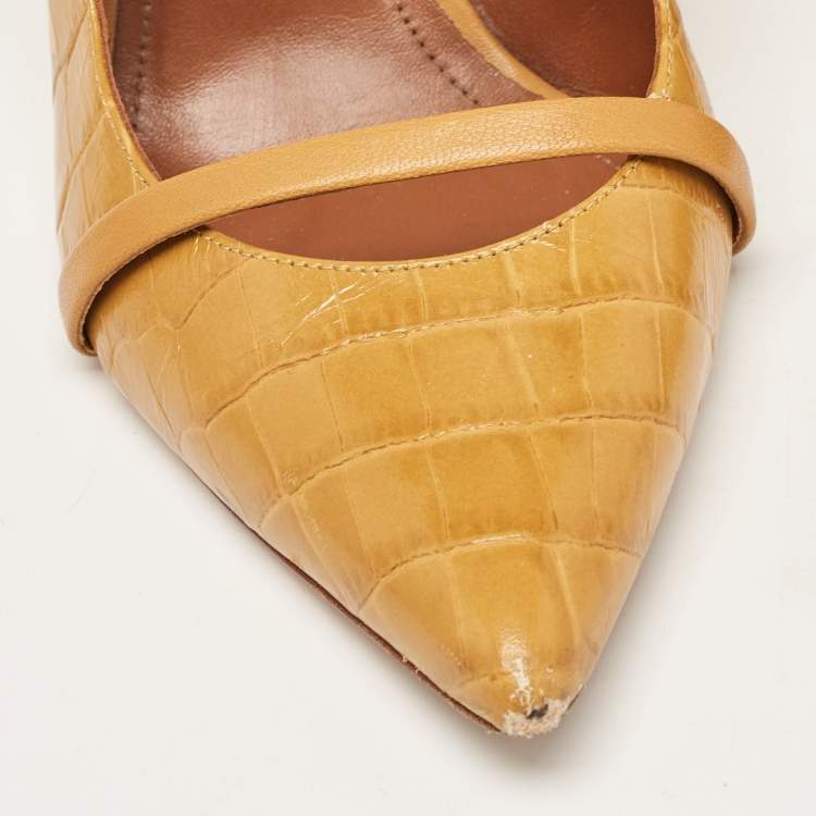 مملوكة مسبقًا Malone Souliers Yellow Croc Embossed Maureen Mules Size 40.5