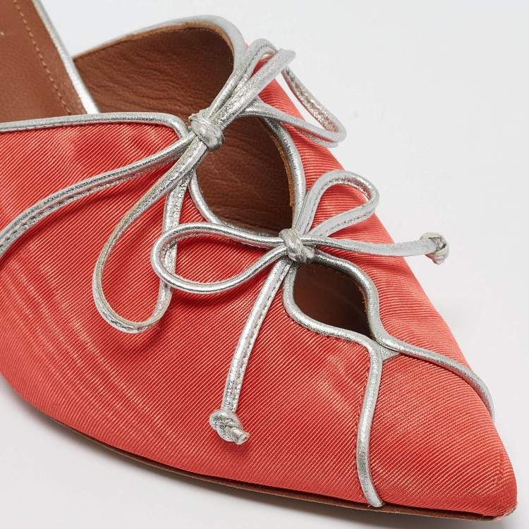 مملوكة مسبقًا Malone Souliers Coral Orange Grosgrain Victoria Mules Size 36