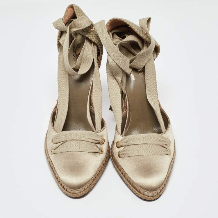Pre Owned Castaner By Manolo Blahnik Beige Satin and Canvas Espadrille Ankle Tie Pumps Size 38