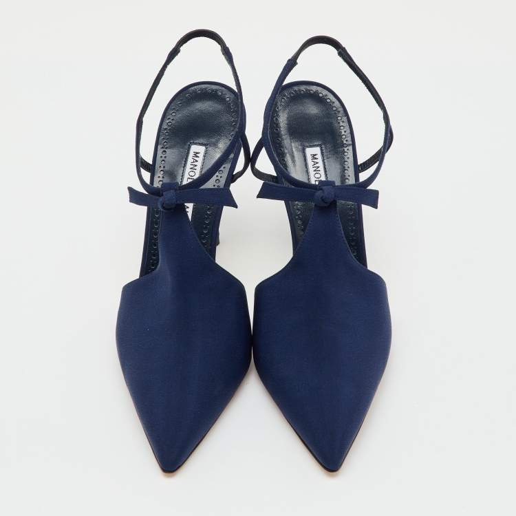 Pre Owned Manolo Blahnik Navy Blue Fabric Corintia Bow Pointed Toe Slingback Mules Size 38.5