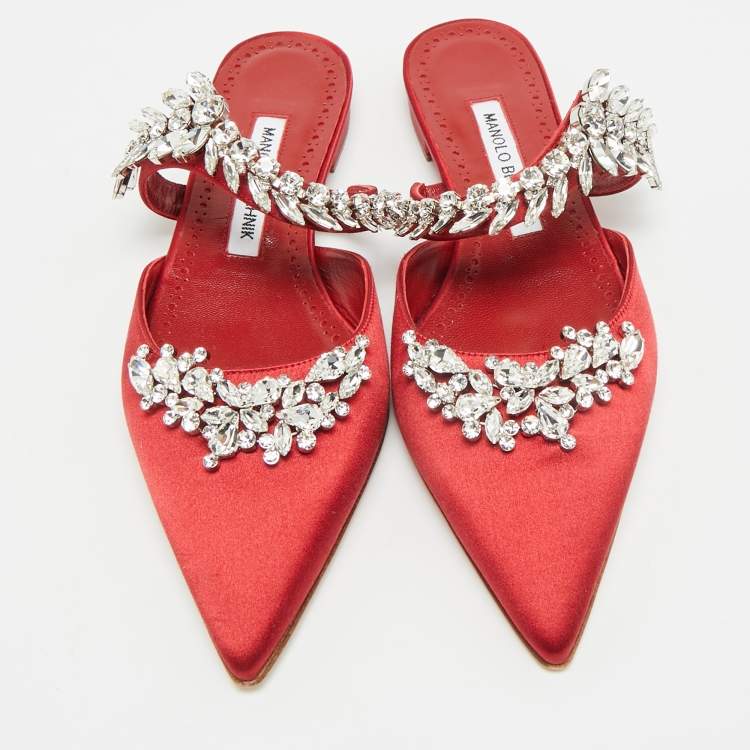 Pre Owned Manolo Blahnik Lurum Size 36 Dark Red Satin Flat Mules