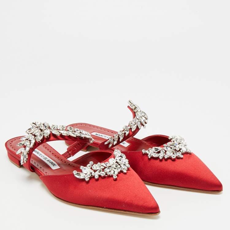 Pre Owned Manolo Blahnik Lurum Size 36 Dark Red Satin Flat Mules