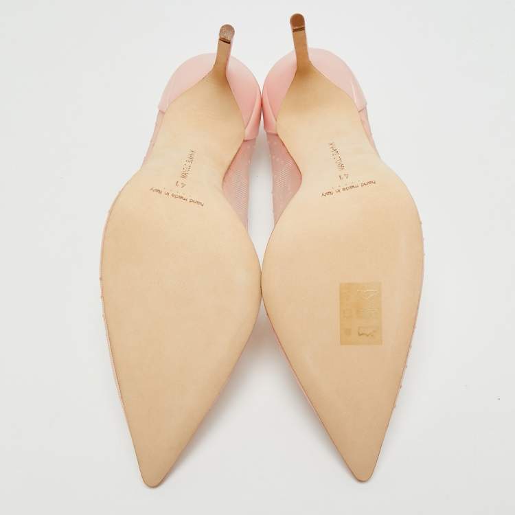 Pre Owned Manolo Blahnik Bbla Size 41 Pink Polka Dot Mesh and Satin Pumps