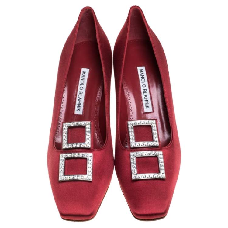 Pre Owned Manolo Blahnik Red Satin Crystal Embellished Repipe Pumps Size 37.5