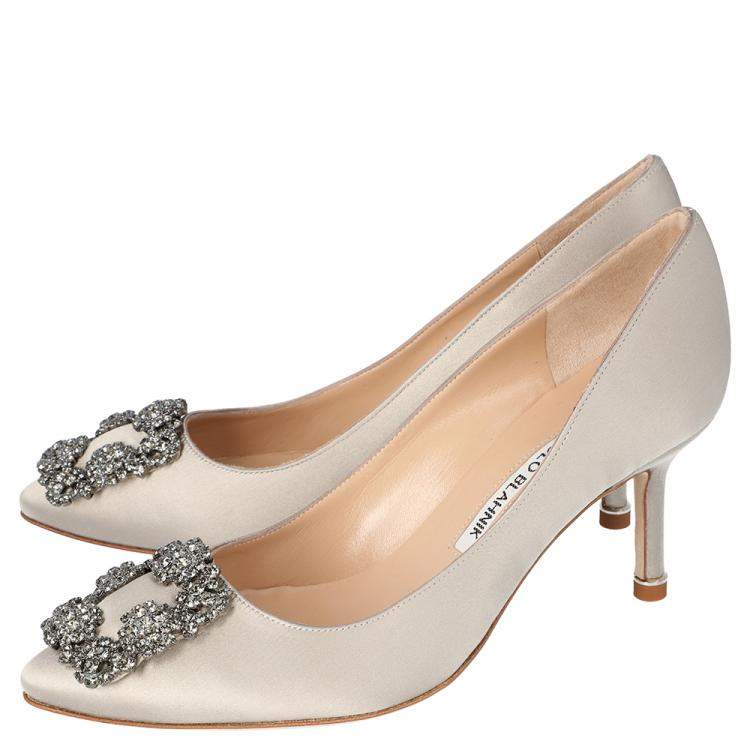 Pre Owned Manolo Blahnik Beige Satin Hangisi Crystal Embellished Pumps Size 37.5