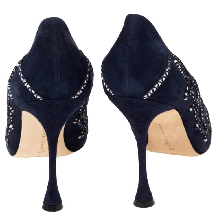 Pre Owned Manolo Blahnik Blue Suede Embroidered Pointed Toe Pumps Size 41
