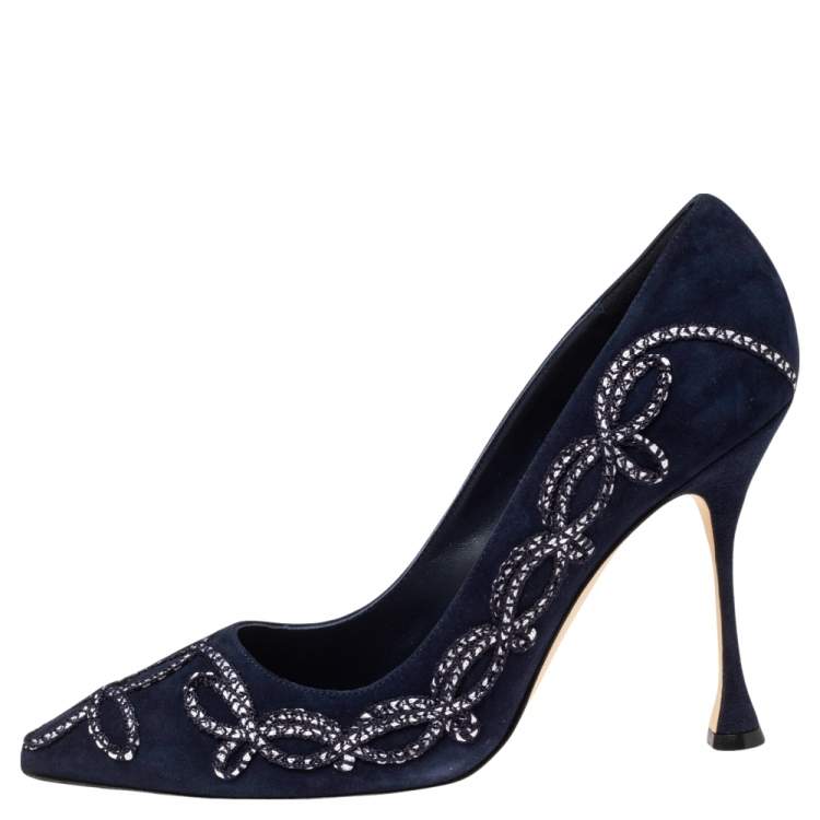Pre Owned Manolo Blahnik Blue Suede Embroidered Pointed Toe Pumps Size 41