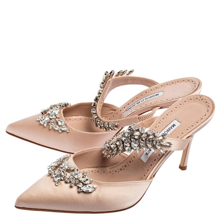 Pre Owned Manolo Blahnik Salmon Pink Satin Lurum Sandals Size 39