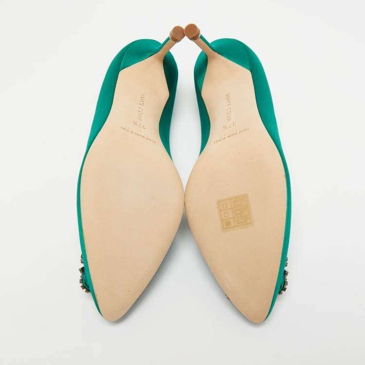 Pre Owned Manolo Blahnik Green Satin Hangisi Pumps Size 37.5