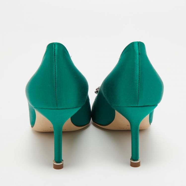 Pre Owned Manolo Blahnik Green Satin Hangisi Pumps Size 37.5