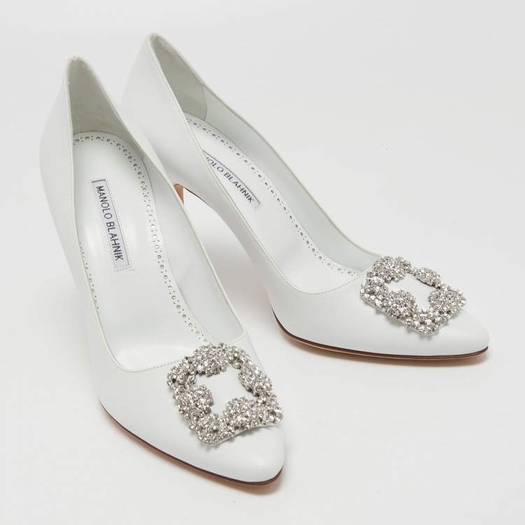 Pre Owned Manolo Blahnik White Leather Hangisi Pumps Size 40