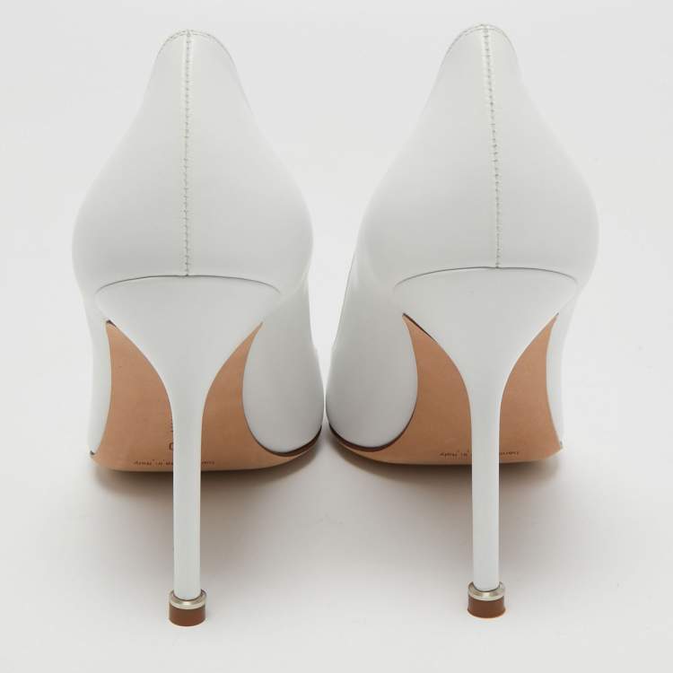 Pre Owned Manolo Blahnik White Leather Hangisi Pumps Size 40