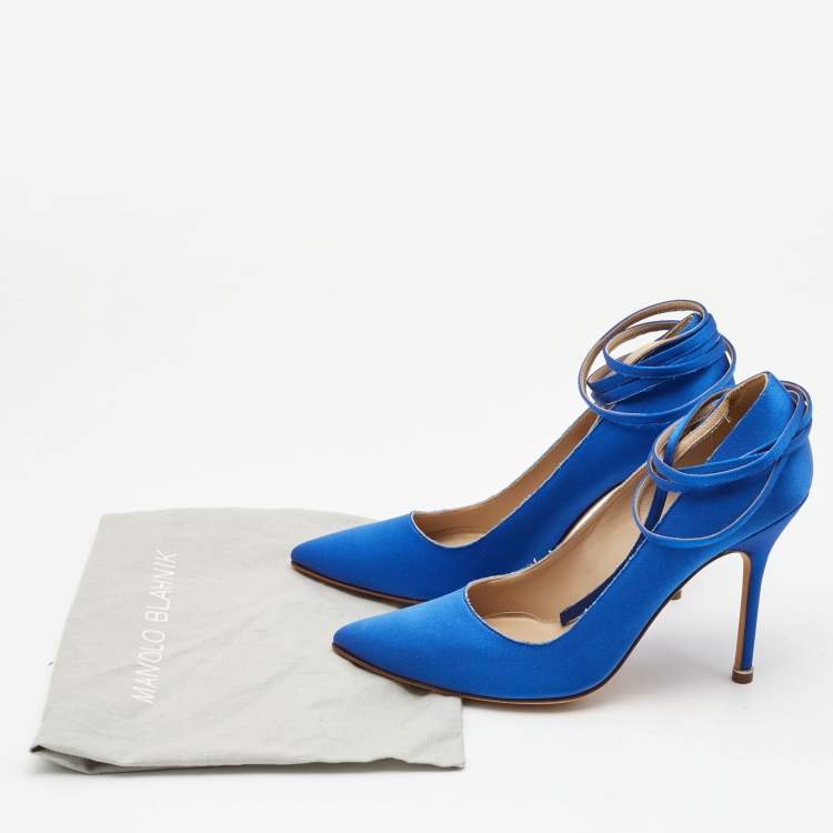 مملوكة مسبقًا Manolo Blahnik x Vetements Blue Satin Ankle Wrap Pumps Size 39