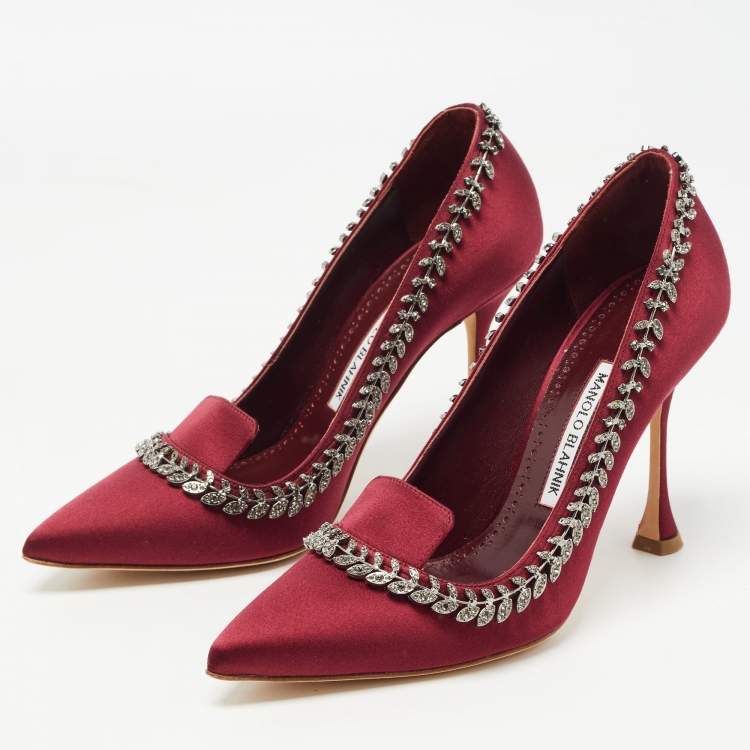 Manolo Blahnik Burgundy Satin Borlak Pumps Size 38.5 Manolo