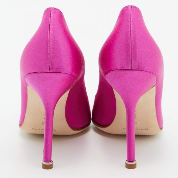 Pre Owned Manolo Blahnik Fuchsia Satin Hangisi Pumps Size 38