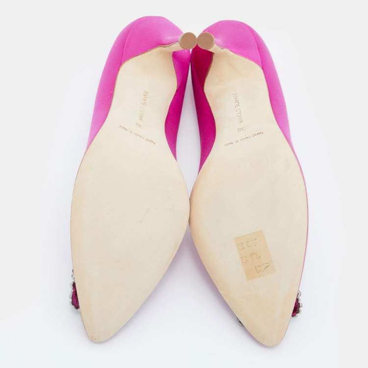 Pre Owned Manolo Blahnik Fuchsia Satin Hangisi Pumps Size 38