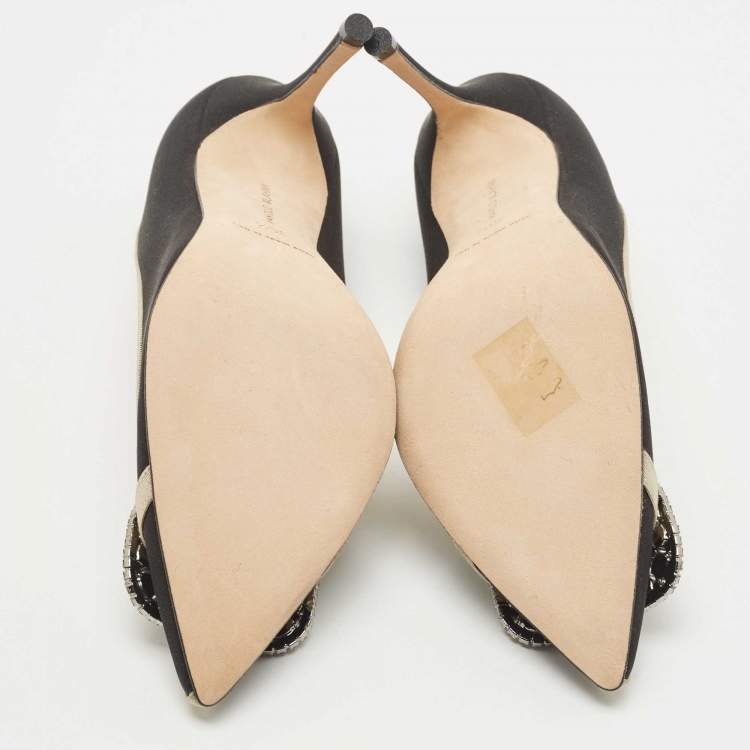Pre Owned Manolo Blahnik Black/Beige Fabric Gotrian Pumps Size 36.5