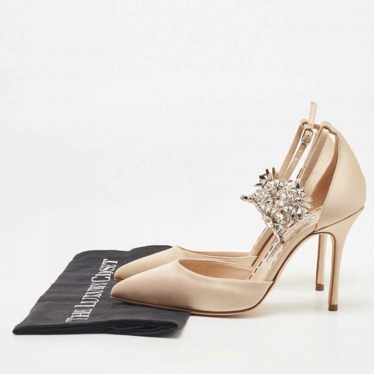 Pre Owned Manolo Blahnik Beige Satin Sicariata Pumps Size 36