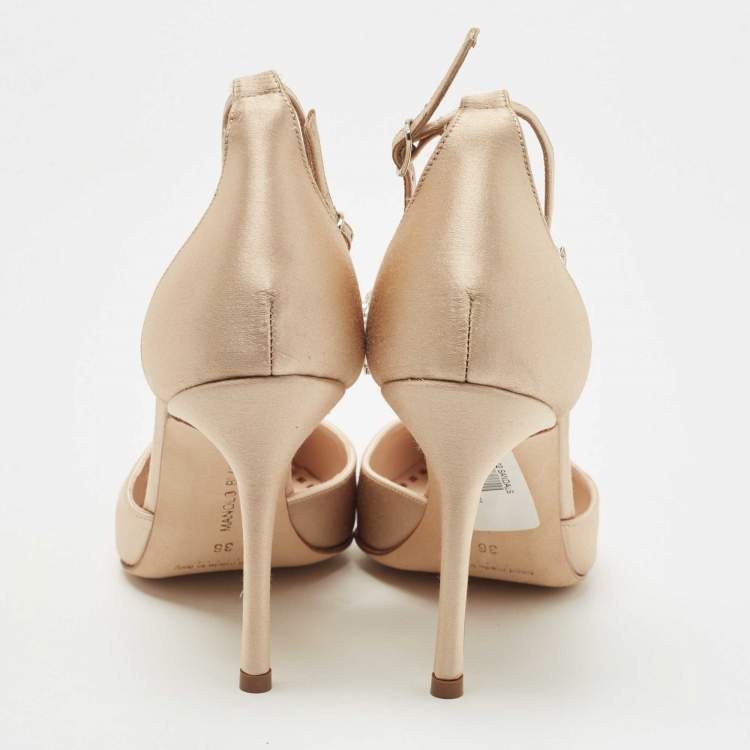 Pre Owned Manolo Blahnik Beige Satin Sicariata Pumps Size 36