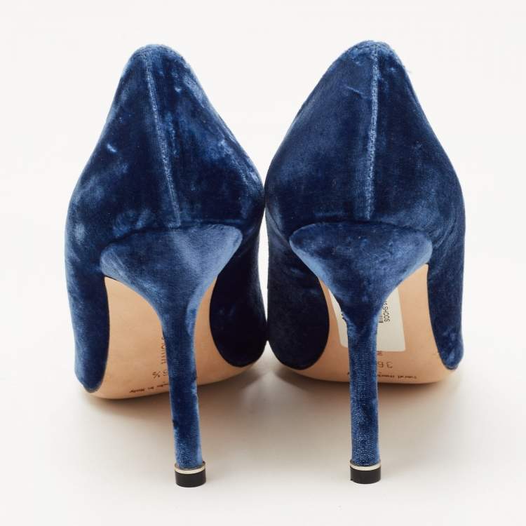 Pre Owned Manolo Blahnik Blue Velvet Hangisi Crystal Embellished Pointed Toe Pumps Size 36.5