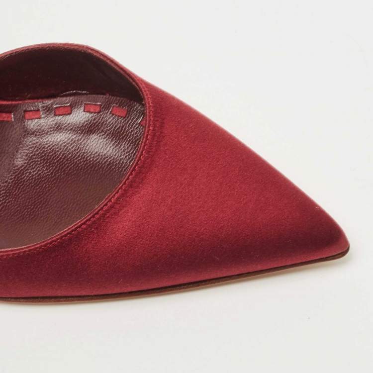 Pre Owned Manolo Blahnik Burgundy Satin Sicariata Crystal Embellished Ankle Cuff Pumps Size 36