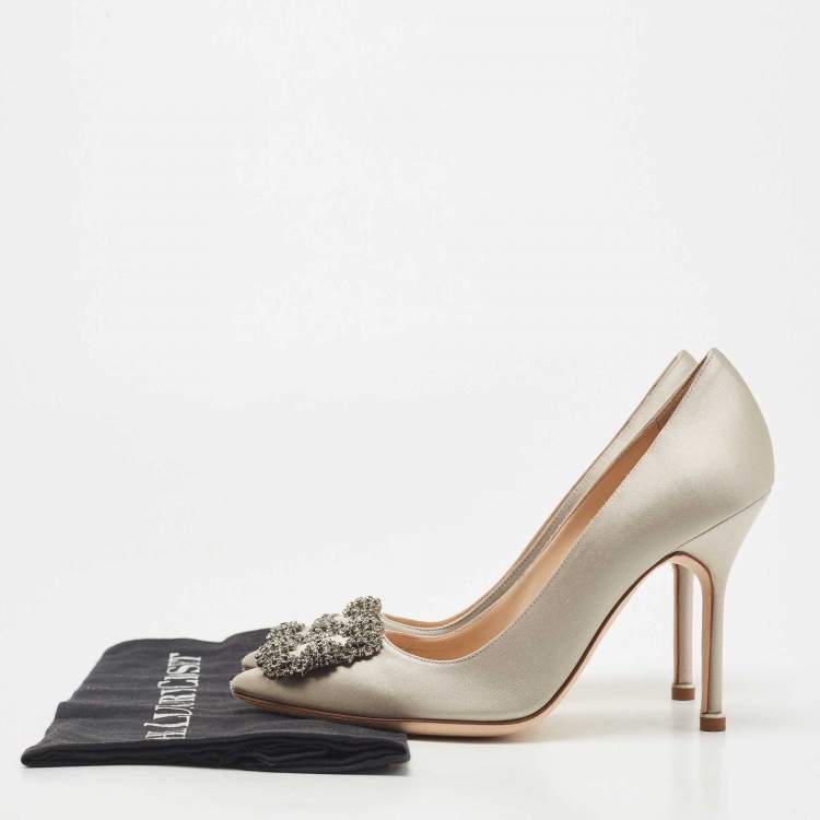 Pre Owned Manolo Blahnik Grey Satin Hangisi Pumps Size 36.5