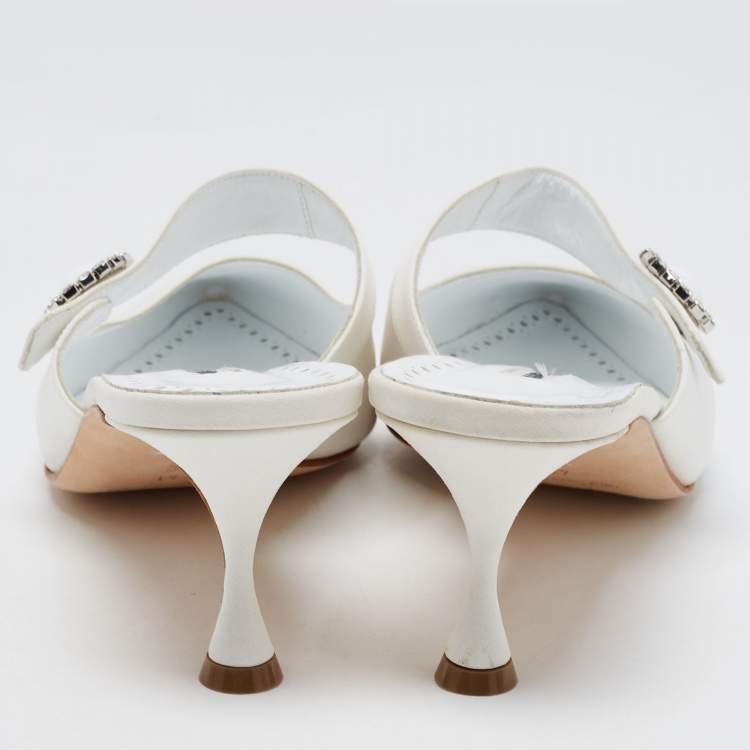 Pre Owned Manolo Blahnik White Fabric Pointed Toe Mules Size 41