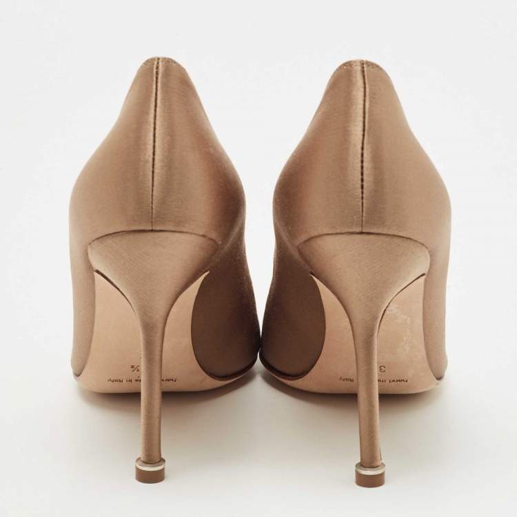 Pre Owned Manolo Blahnik Brown Satin Hangisi Pumps Size 36.5