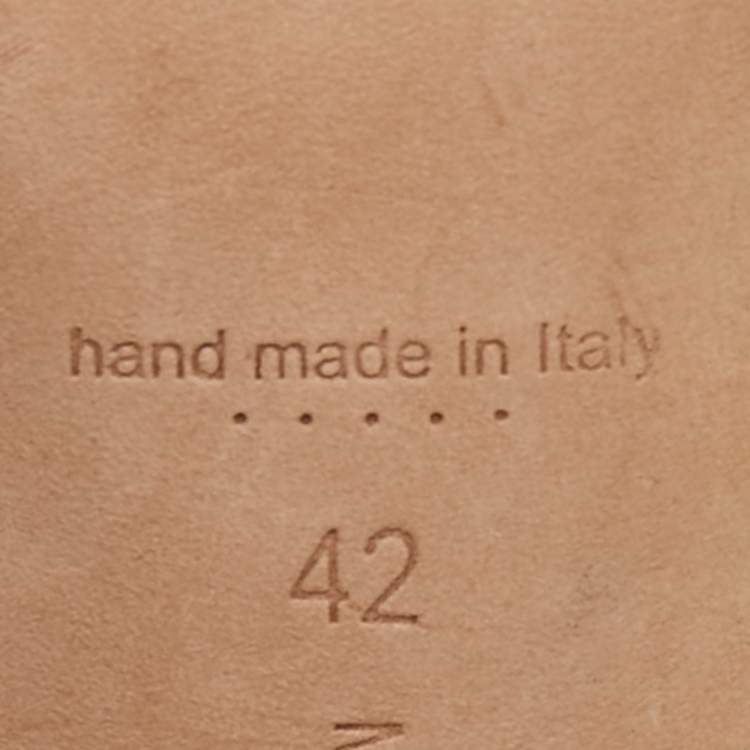 Pre Owned Manolo Blahnik Beige Satin Okkato Crystal Embellished Pumps Size 42