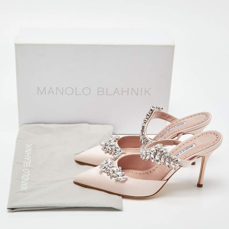 Pre Owned Manolo Blahnik Salmon Pink Satin Lurum Sandals Size 38