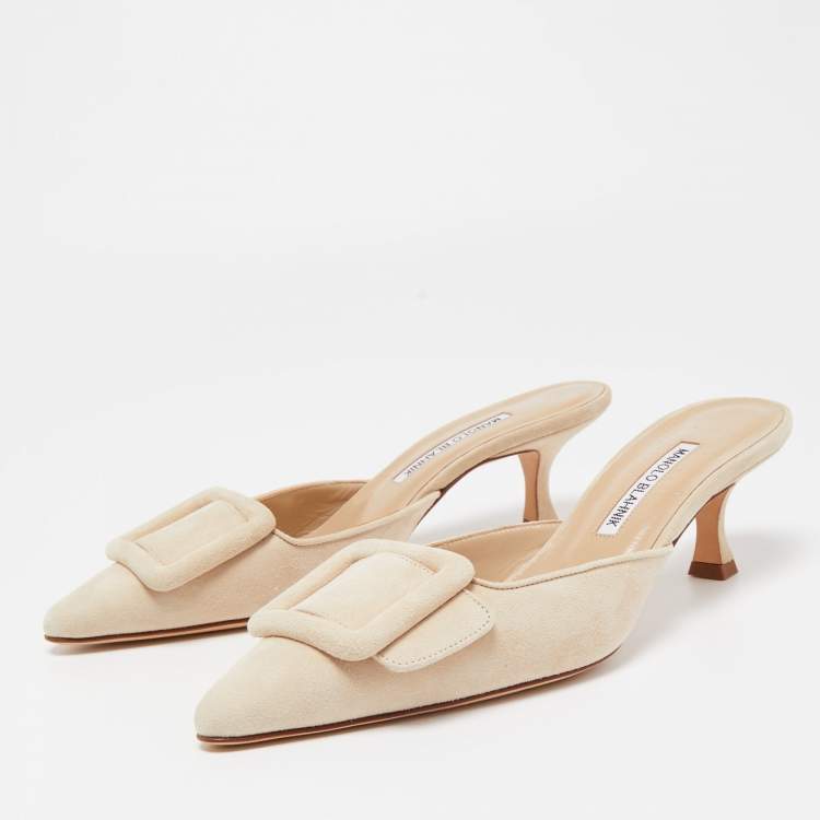 Pre Owned Manolo Blahnik Beige Suede Maysale Mules Size 38