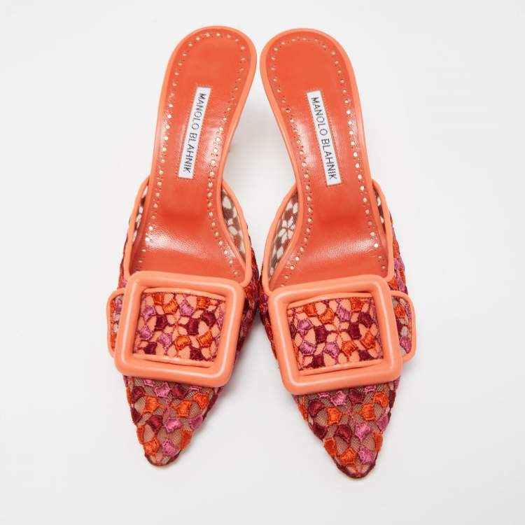 Pre Owned Manolo Blahnik Tricolor Embroidered Fabric Maysale Mules Size 38.5