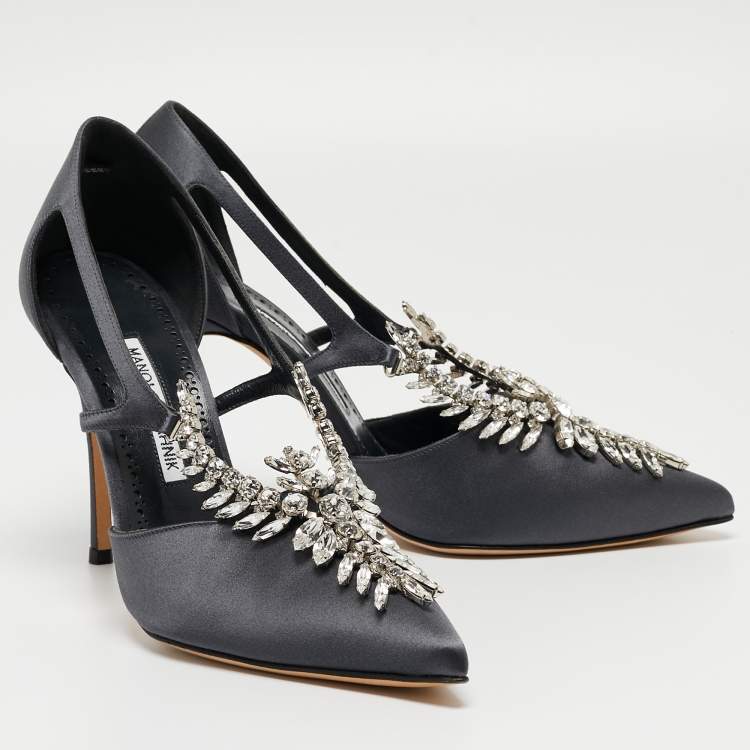 Pre Owned Manolo Blahnik Navy Blue Satin Lala Pumps Size 38.5 