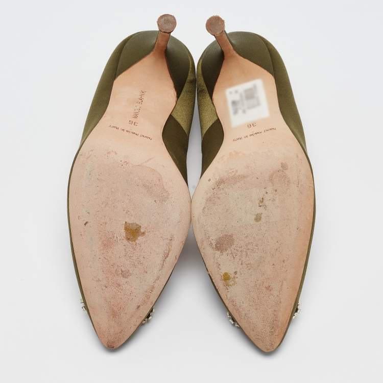 Pre Owned Manolo Blahnik Green Satin Hangisi Pumps Size 36
