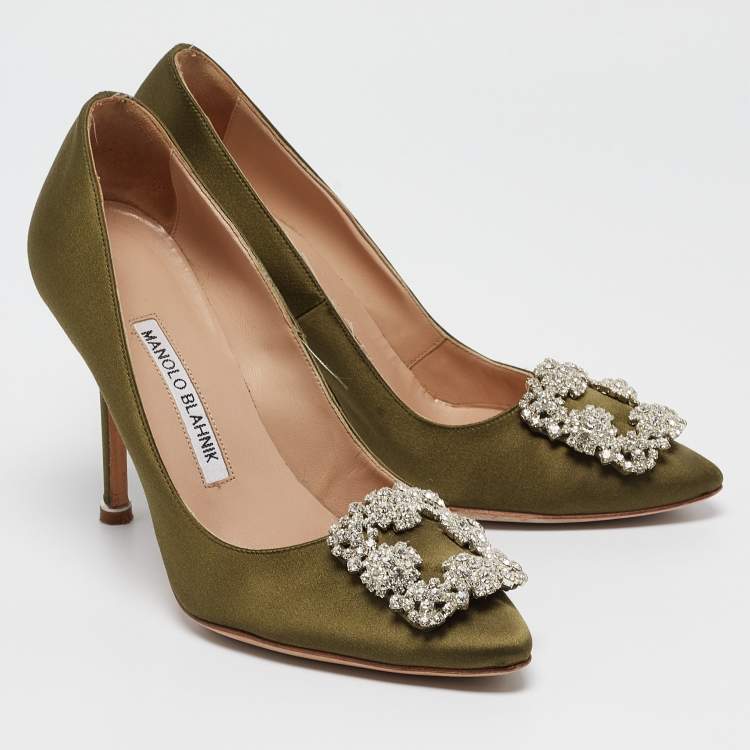 Pre Owned Manolo Blahnik Green Satin Hangisi Pumps Size 36