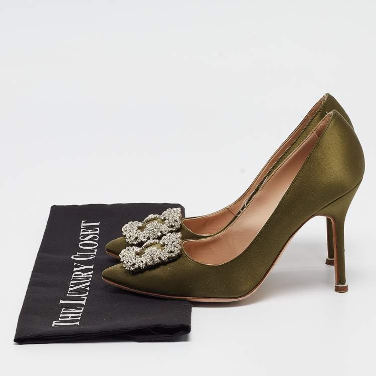 Pre Owned Manolo Blahnik Green Satin Hangisi Pumps Size 36
