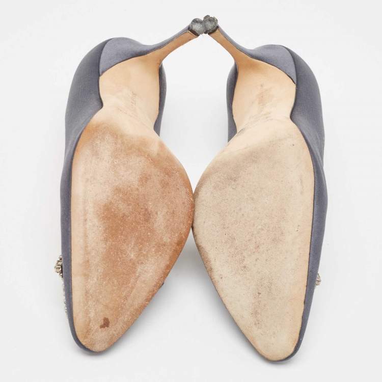 Pre Owned Manolo Blahnik Grey Satin Okkava Pumps Size 38